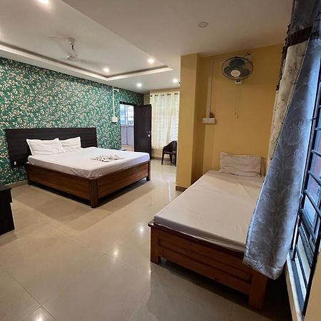 Hotel Hk Residency Guwahati Zewnętrze zdjęcie
